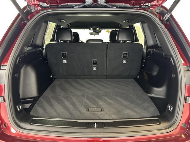 Photo of 2023 Velvet Red Pearlcoat Jeep Grand Cherokee