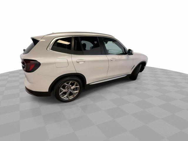 Photo of 2022 Alpine White BMW X3
