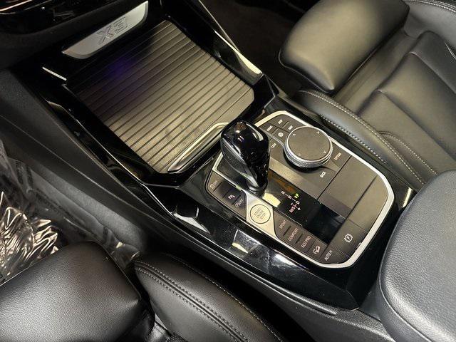 Photo of 2022 Alpine White BMW X3
