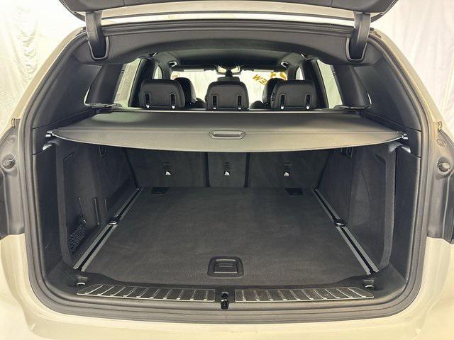 Photo of 2022 Alpine White BMW X3