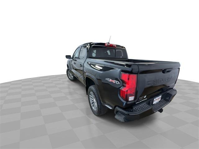 Photo of 2025 Black Chevrolet Colorado