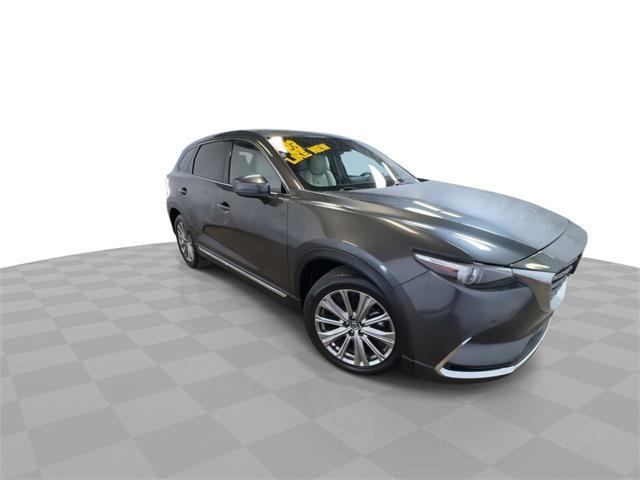Photo of 2023 Machine Gray Metallic Mazda CX-9