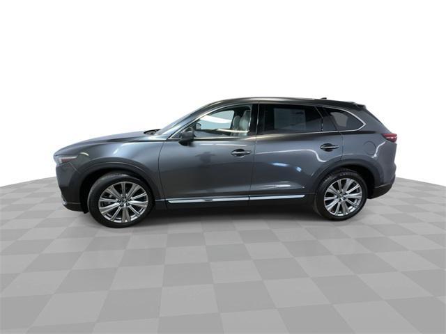 Photo of 2023 Machine Gray Metallic Mazda CX-9