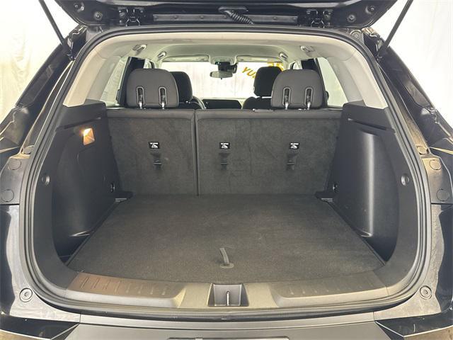 Photo of 2025 Mosaic Black Metallic Chevrolet Trailblazer