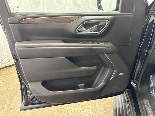 Photo of 2023 Dark Blue Chevrolet Suburban