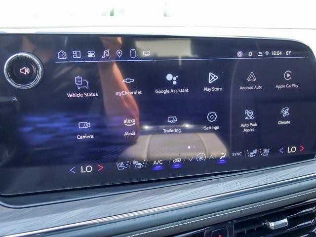 Photo of 2025 Black Chevrolet Suburban