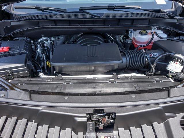Photo of 2025 Black Chevrolet Suburban