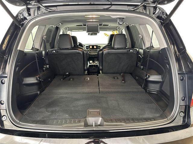 Photo of 2022 Crystal Black Pearl Honda Pilot