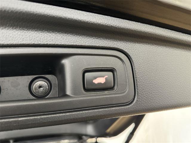 Photo of 2022 Crystal Black Pearl Honda Pilot