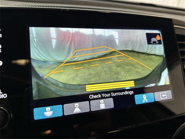 Photo of 2022 Crystal Black Pearl Honda Pilot
