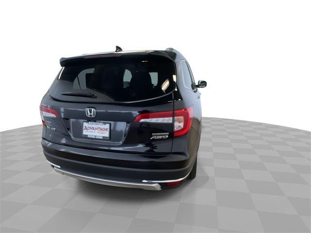 Photo of 2022 Crystal Black Pearl Honda Pilot
