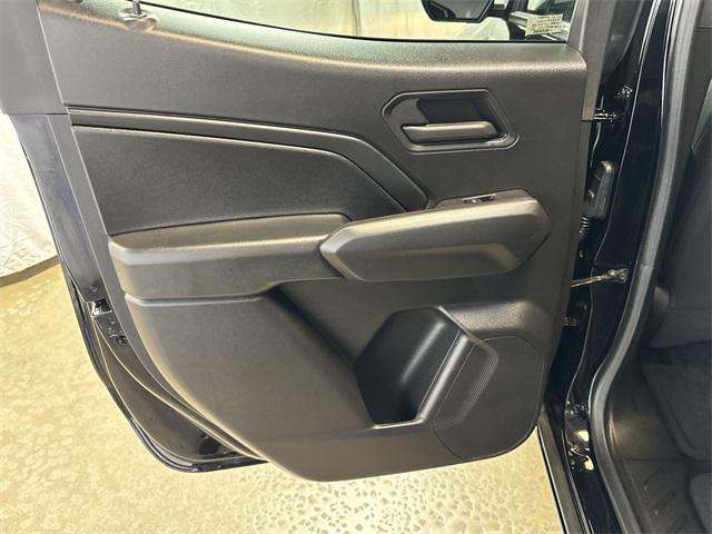 Photo of 2024 Black Chevrolet Colorado