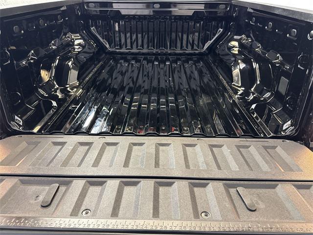 Photo of 2024 Black Chevrolet Colorado