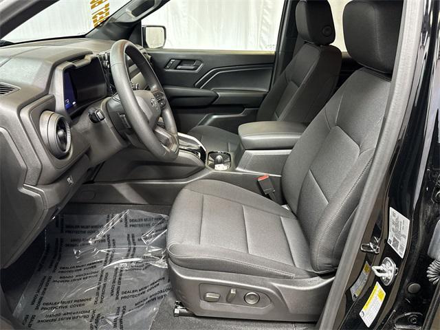 Photo of 2024 Black Chevrolet Colorado