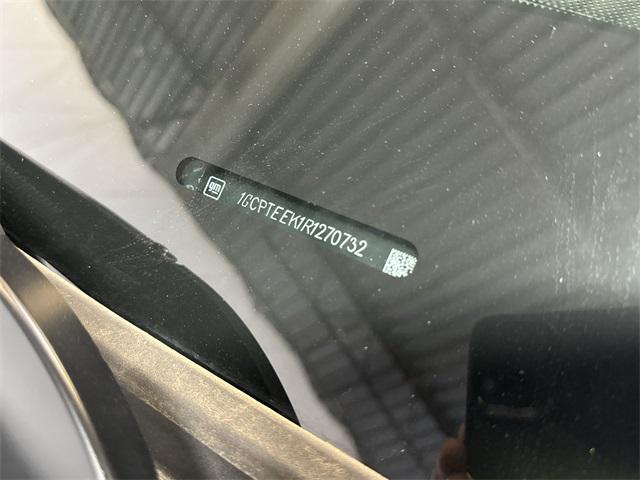 Photo of 2024 Black Chevrolet Colorado