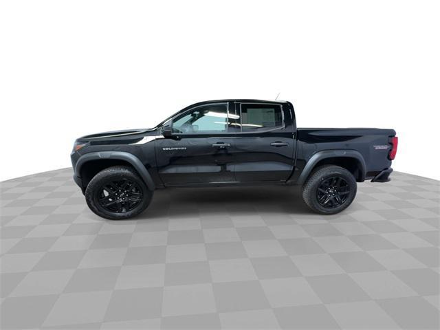 Photo of 2024 Black Chevrolet Colorado
