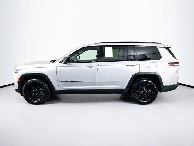 Photo of 2024 Silver Zynith Jeep Grand Cherokee L