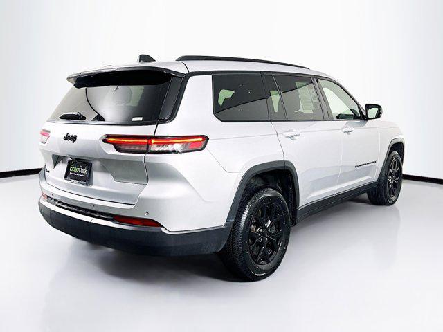 Photo of 2024 Silver Zynith Jeep Grand Cherokee L