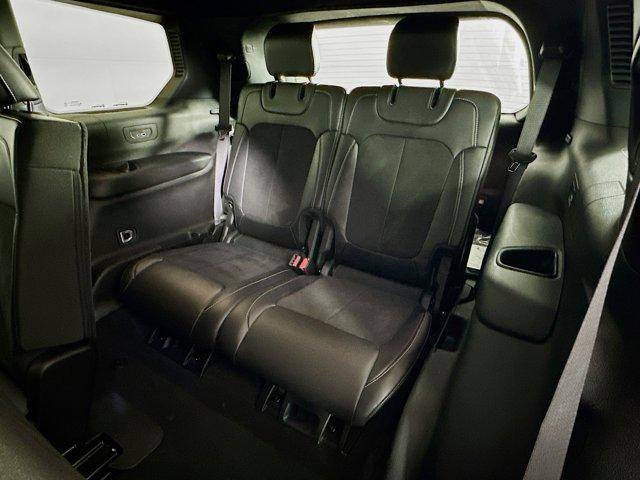 Photo of 2024 Silver Zynith Jeep Grand Cherokee L