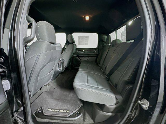 Photo of 2022 Diamond Black Crystal Pearlcoat RAM 1500