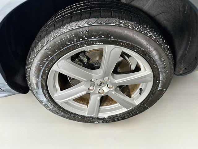 Photo of 2023 Thunder Grey Metallic Volvo XC90
