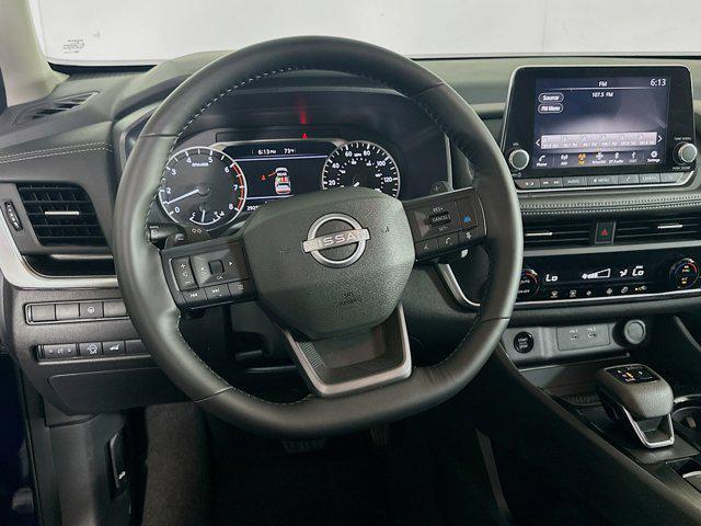 Photo of 2025 Deep Ocean Blue Pearl Nissan Rogue