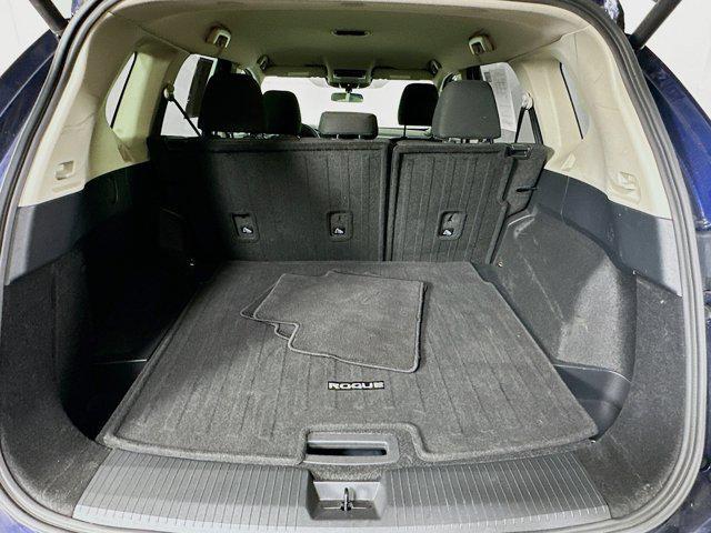 Photo of 2025 Deep Ocean Blue Pearl Nissan Rogue