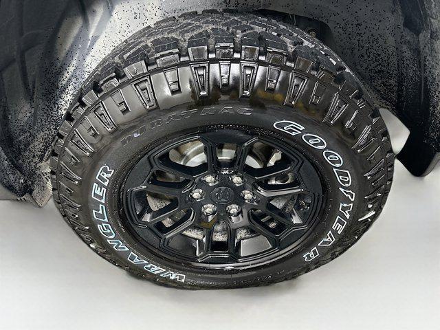 Photo of 2025 Billet Silver Metallic Clearcoat RAM 1500
