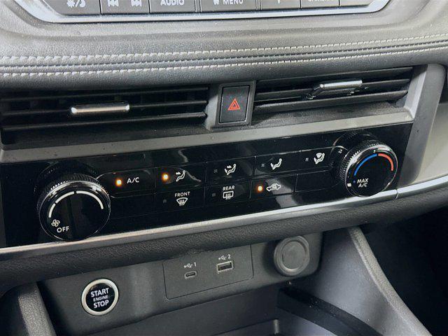 Photo of 2023 Caspian Blue Metallic Nissan Rogue
