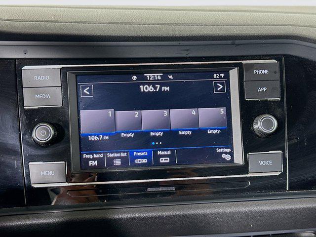 Photo of 2024 Platinum Gray Metallic Volkswagen Jetta
