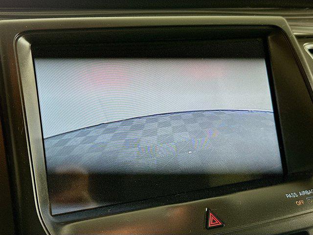 Photo of 2019 White Platinum Metallic Tri-Coat Ford Flex