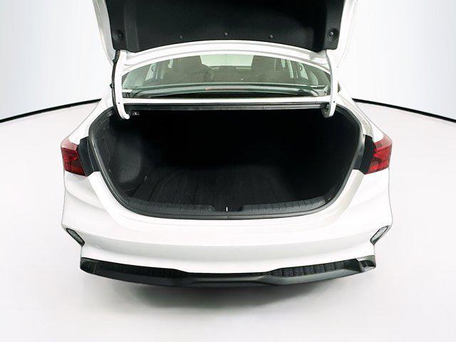 Photo of 2023 Snow White Pearl Kia Forte