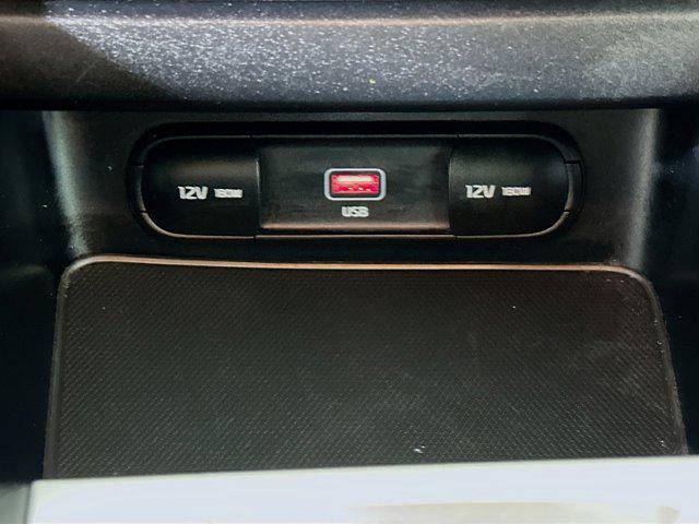 Photo of 2023 Snow White Pearl Kia Forte