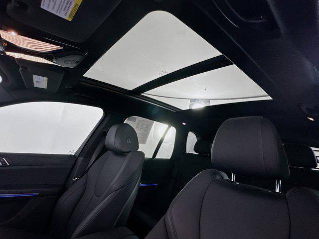 Photo of 2021 Jet Black BMW X5