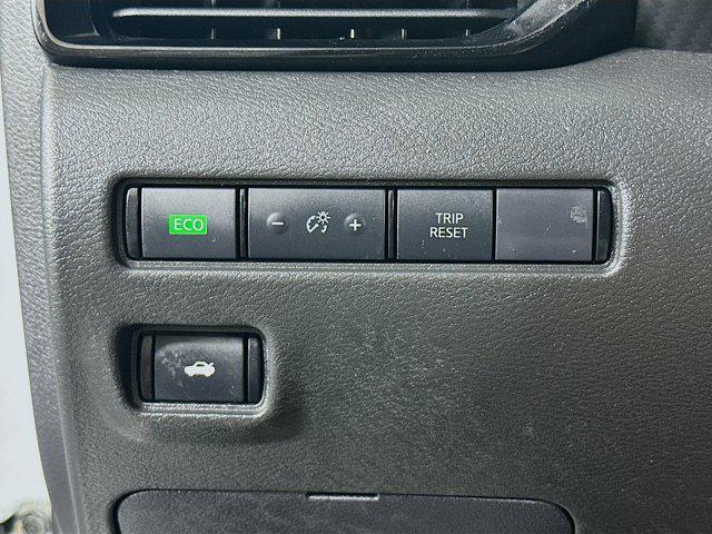 Photo of 2024 Aspen White Tricoat Nissan Sentra