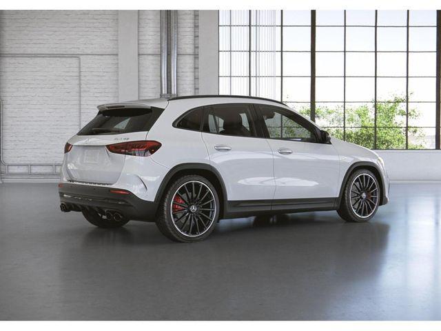 Photo of 2023 White Mercedes-Benz AMG GLA 45
