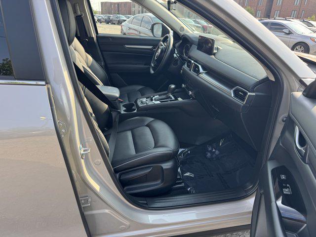 Photo of 2025 Platinum Quartz Metallic Mazda CX-5