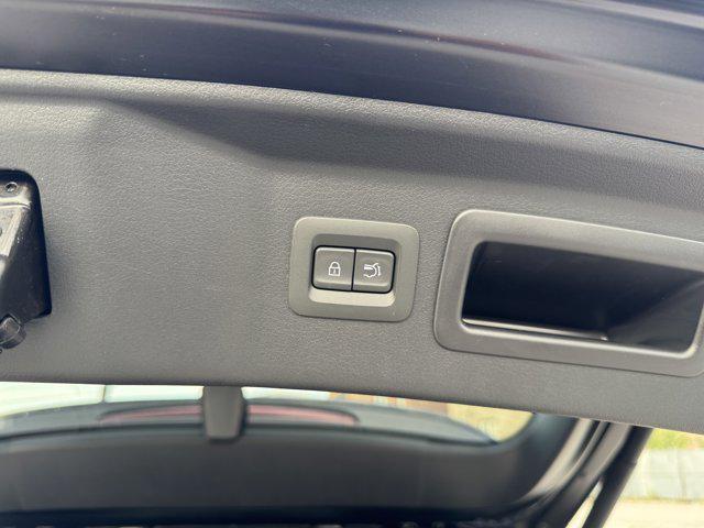 Photo of 2025 Jet Black Mica Mazda CX-90