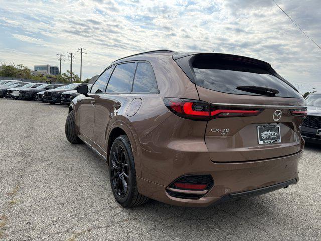 Photo of 2025 Melting Copper Metallic Mazda CX-70