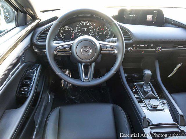 Photo of 2025 Machine Gray Metallic Mazda Mazda3