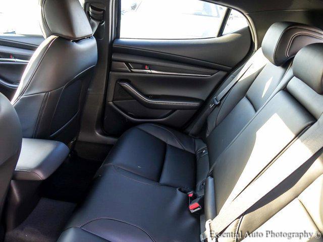 Photo of 2025 Machine Gray Metallic Mazda Mazda3
