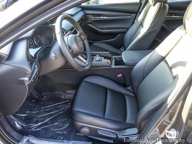 Photo of 2025 Machine Gray Metallic Mazda Mazda3