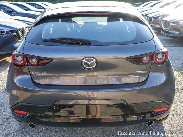 Photo of 2025 Machine Gray Metallic Mazda Mazda3