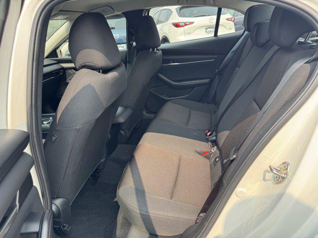 Photo of 2025 Snowflake White Pearl Mica Mazda Mazda3
