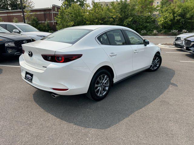 Photo of 2025 Snowflake White Pearl Mica Mazda Mazda3