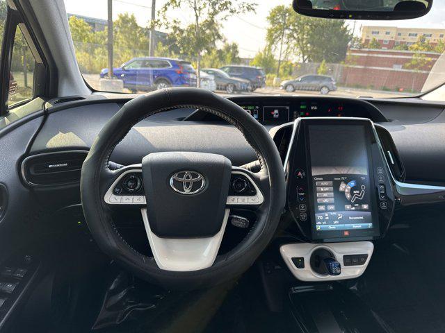 Photo of 2017 Gray Toyota Prius Prime