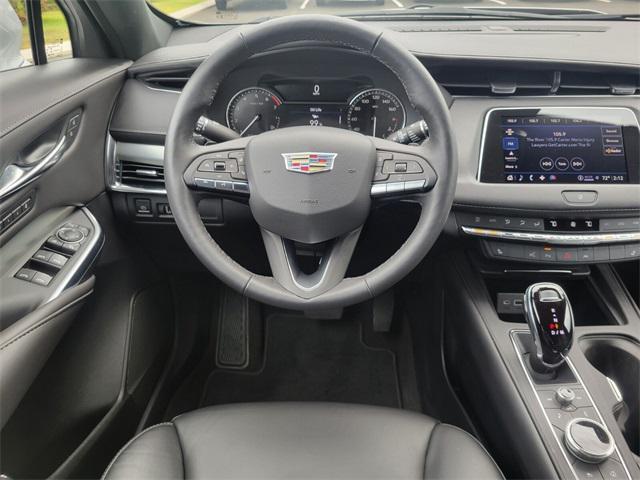Photo of 2022 Galactic Gray Metallic Cadillac XT4