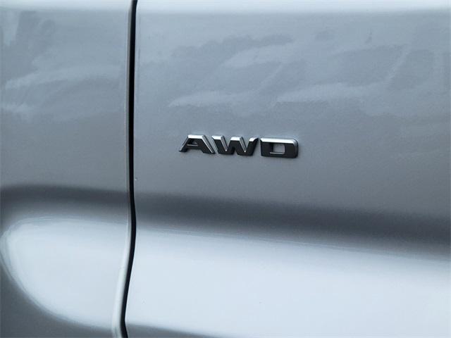 Photo of 2022 Galactic Gray Metallic Cadillac XT4