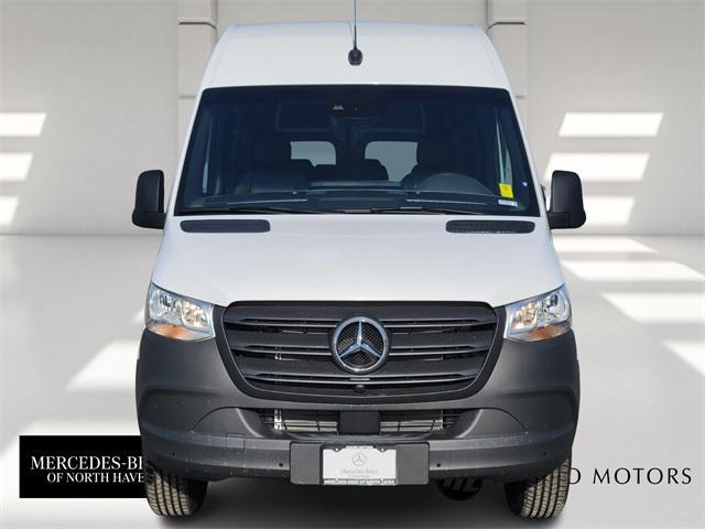 Photo of 2024 White Mercedes-Benz Sprinter 2500