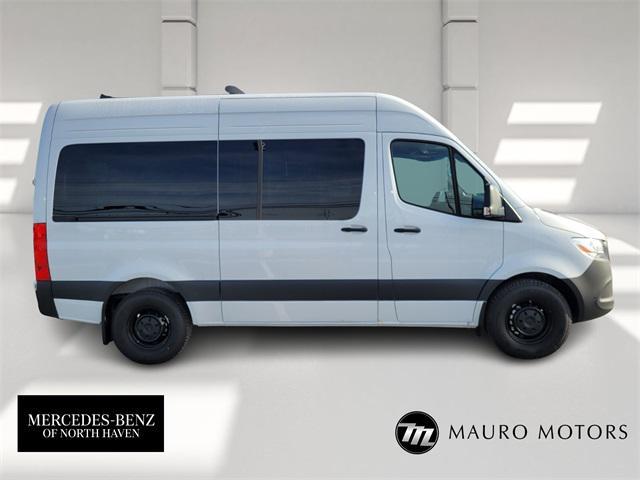 Photo of 2024 White Mercedes-Benz Sprinter 2500